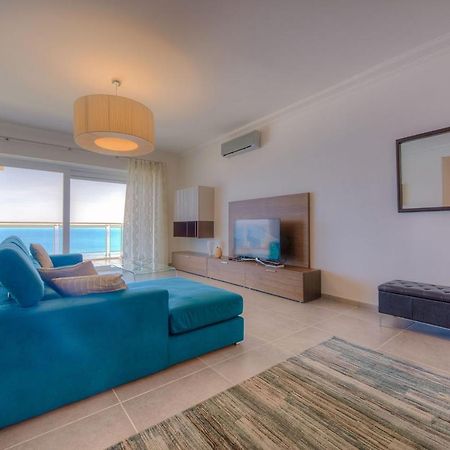 Seafront Luxury Apartment With Pool Sliema Bagian luar foto